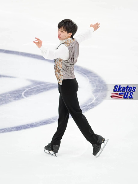 Ice Gallery Skates U.S.